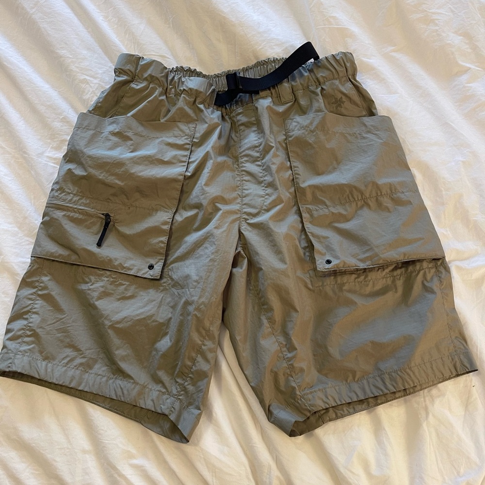 Men's Casual Cargo Shorts in khaki